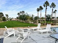 Desert Paradise Enjoy Private Pool & Spa with Game-room, Gym, Bikes&Scooters