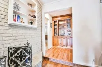 Spacious Retreat in the Heart of Lubbock! Excellent neighborhood ! - บังกะโล