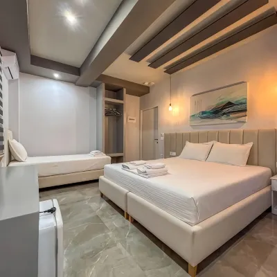 Rumani 3 Islands Hotel Hotels near Plazhi Ksamilit