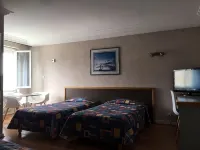 Hotel Au Val De Saône - 2-stjärniga