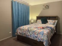 Masood Family Getaway | Steps from City Centre and many attractions - 3-Star