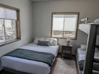 Pier Lake Cabin - Minocqua3 bedroom, 2 bath, new construction lake home - Wi-Fi