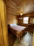 Hillside Hideaway West just 1/2 mile from Current River! - Chalets