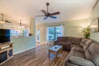 Pet Friendly! Huge Heated Pool Quiet Neighborhood Close to Beach Gr8 4 Families! - Homestays