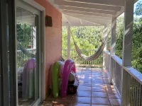 Sea Cottage - Charming and Romantic with a Stunning View セントラルのホテル