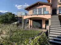 Pool apartment in quiet and central area