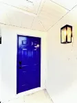 Modern Studio w/ Private Bath, Fast Wi-Fi, Laundry - Apartments