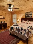 Deer Hollow-tranquil cabin in the woods, minutes from the Toccoa River. Hot Tub! - Tiny Houses