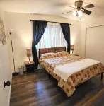 SALE! Peaceful, Clean, 4x Queen Bed, Spacious!