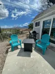 Bright 3 bedroom, 2 bath home; game room w/ arcade machines - basketball machine - Wifi