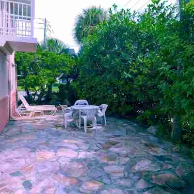 It's all about location and you deserve a vacation Hotel Exterior