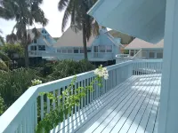 Charming Standalone 3-bedroom villa with AC and WiFi in lovely Frigate Bay โรงแรมใน