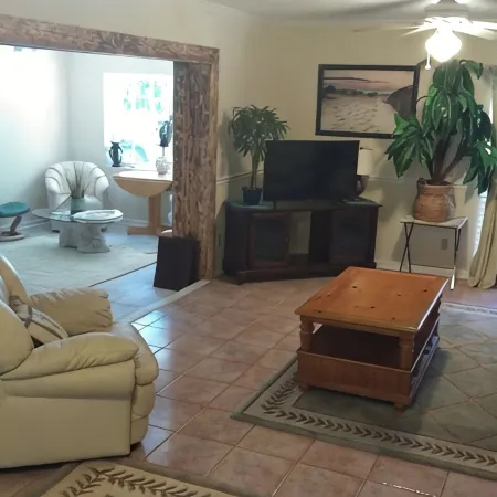 Comfortable 3 bedroom 3 bath beach house .pool..3 minute walk to beach.