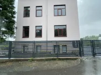 Beautiful three room apartment. Bright, stylish, cozy ボルナのホテル