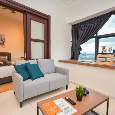 Country Garden Seaview Suite by Nest Home at Danga Bay Отели рядом с достопримечательностью «Пляж Lido»