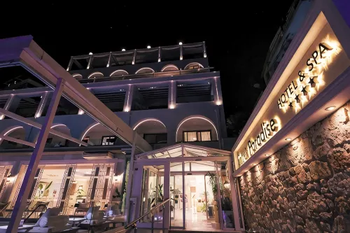 Secret Paradise Hotel & Spa - 3-Star