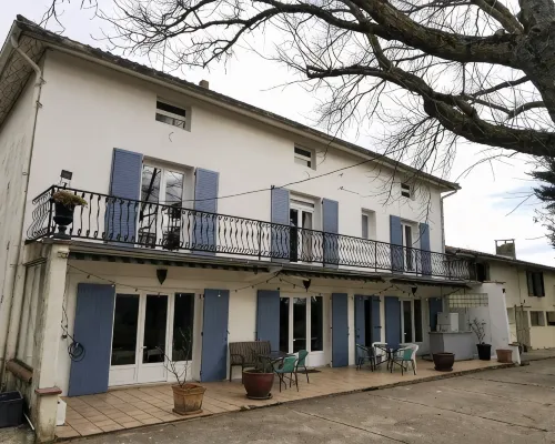 Parc Avec Piscine - 7 Chambres - Maison 15 Personnes sur Coteaux du Lauragais - Hôtels à : Cintegabelle