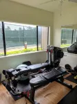 A Welcoming Beachfront 2BR/2BA, Vacation Home, W/D, AC, STEPS TO BEACH! - ジム