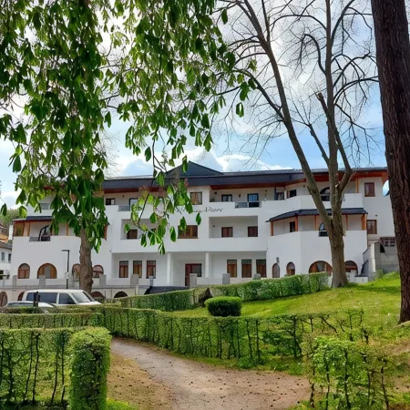 Modern Apartment In Central Location