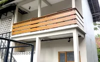 巴圖卡拉斯科韋小屋旅館