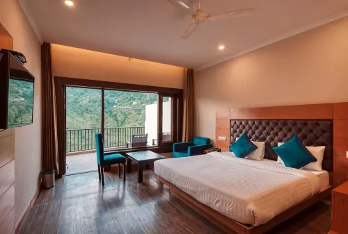 Hotel Vista by Terraa Hotels - Kitchens