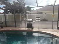 Beautiful 4 BR/2BA Private Pool Home Near Weeki Wachee Springs - Swimmingpools