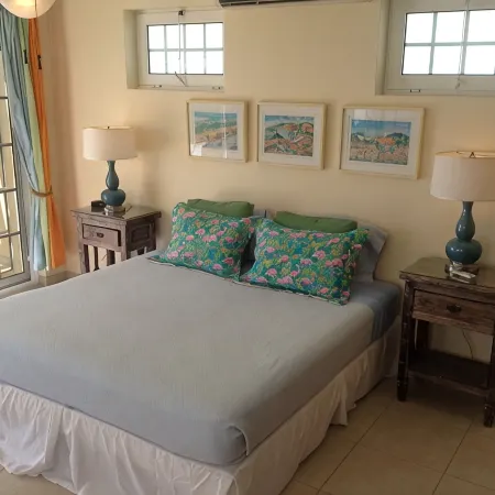 Reef Front Divers Dream Crown Ridge Luxury Villa In Beautiful Sabadeco!