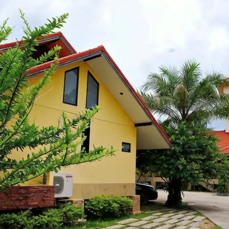 Tanisa Resort