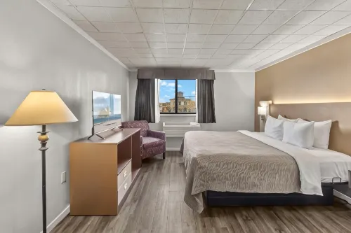 Quality Inn & Suites Downtown