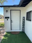 Modern 3 Bedroom 2 Bath Home Centrally Located!