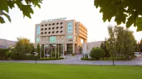 Aleksandar Palace Hotel Congress Center & Spa - Mountain view