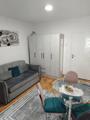 Luks Apartman Jugi Free Public Parking - 3-نجوم