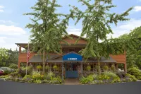 Best Western Woodbury Inn - parcheggio