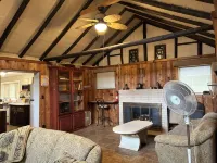 Contactless Check In -- Sand Point Private Lake/Beachfront Cottage - Beach