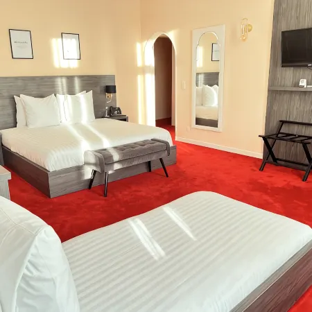 La Bourse Hotel