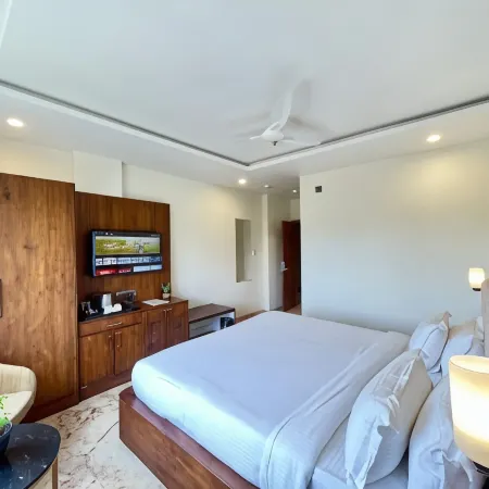 Seasons Boutique Hotel Near Sajjangarh Biological Park, Udaipur