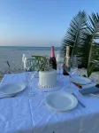 Rattehi Inn at Rakeedhoo - servizio colazione