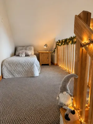 Cozy Family Getaway - Pet Friendly, Fire Pit, BBQ