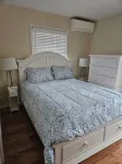 Charming 4-bedroom house with AC and WiFi in beautiful Edgartown - 3-Star