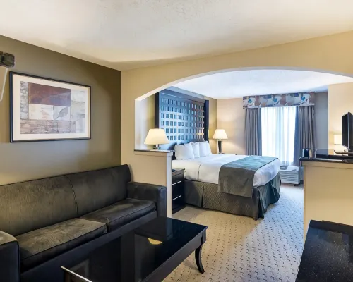 Quality Suites Sherman Hotels in Sherman