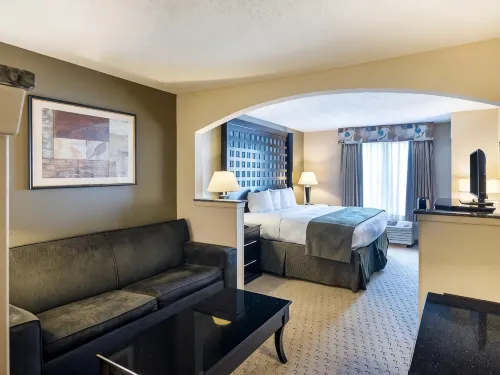Quality Suites Sherman