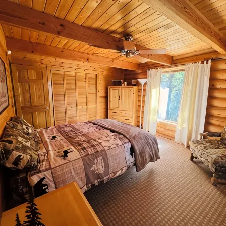 Cozy Panguitch Lake Cabin • Hot Tub • Nestled in the Pines