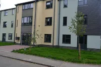 Homely Retreat Spacious Ground Floor Flat Near Oxford City Centre, Free Parking - Bungalows