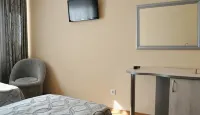 Kavkaz Hotel - 2성급