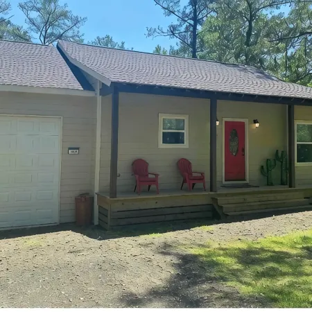 Cozy Cottage in Rayburn Country-Pet Friendly-King Suite/Pool Table! Sleeps 10