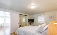 Sea View Laguna Cottage, Walk to Beach & Village, Fully-Equipped! - balcony