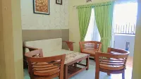 Villa Metro Regency