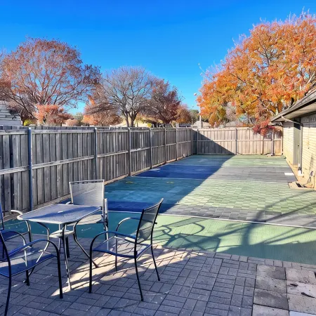 Pool, Heated Spa, Sports Court, BBQ