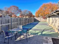 Pool, Heated Spa, Sports Court, BBQ