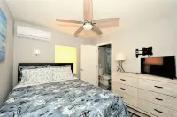 MadieraC2 Waterfront & 2-3 minutes' Walk to the Beach - 3-نجوم